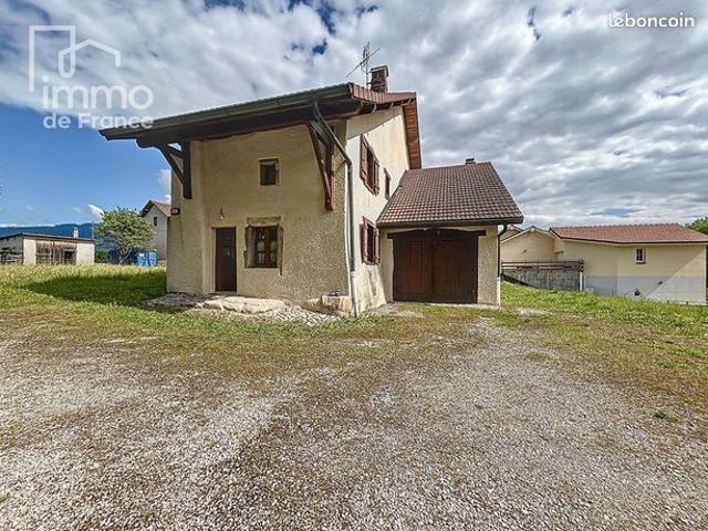 Maison vente à Saint-Claude, Viry