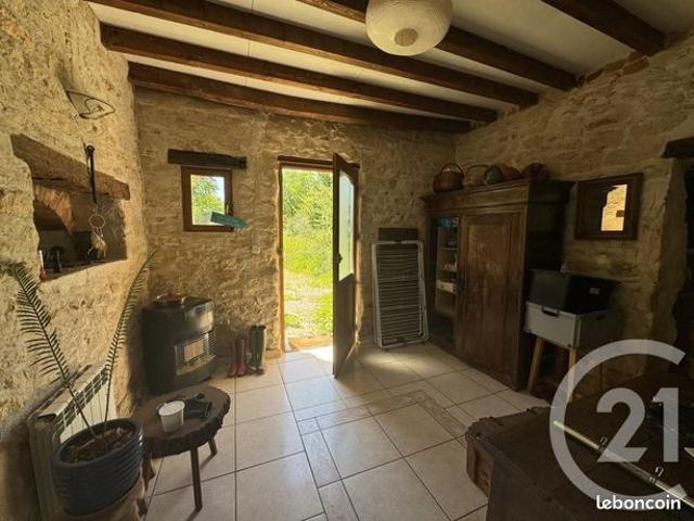 Maison vente à Saint-Amand-Montrond, Touchay