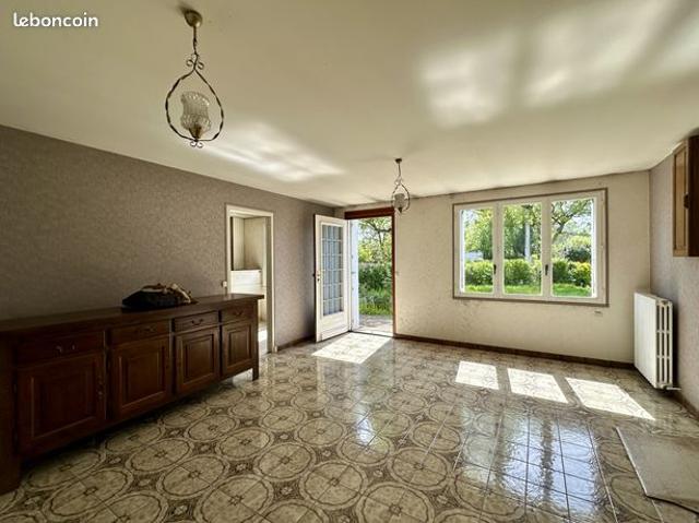 Maison vente à Niort, Amuré