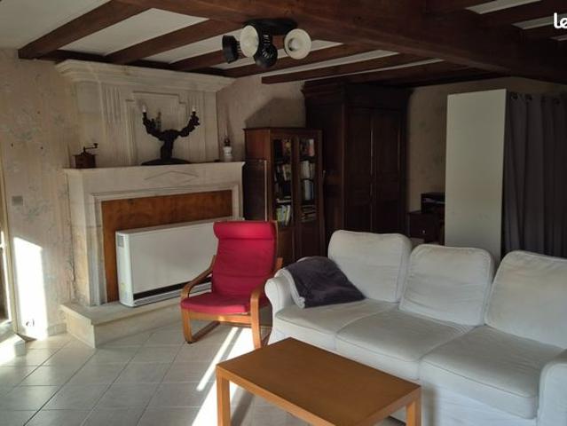 Maison vente à Saint-Fort-sur-le-Né, Charente