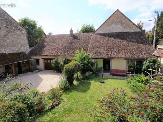 Maison vente à Auxerre, Bourgogne-Franche-Comté