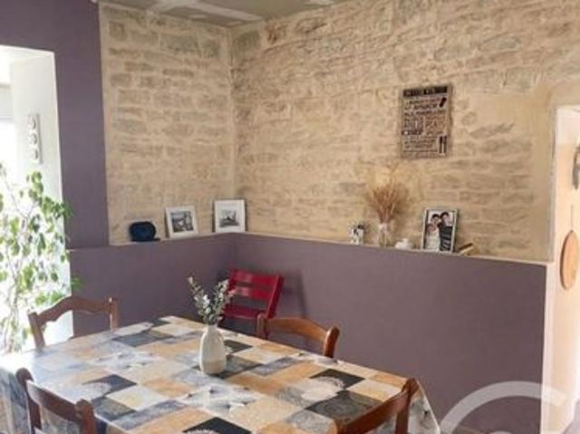Maison vente à Senlis, Rully
