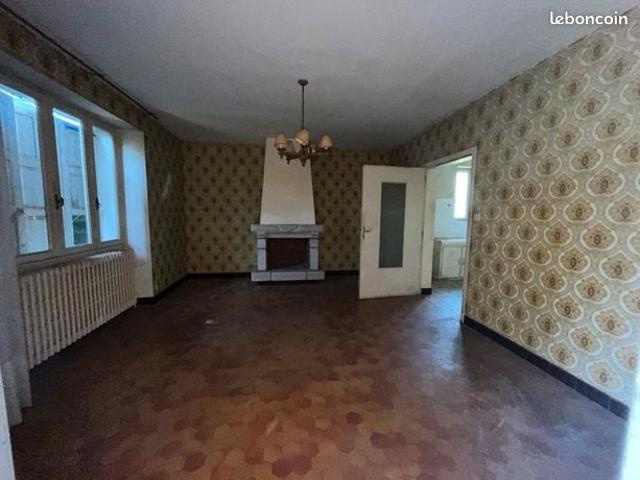Maison vente à Tulle, Camps-saint-mathurin-léobazel