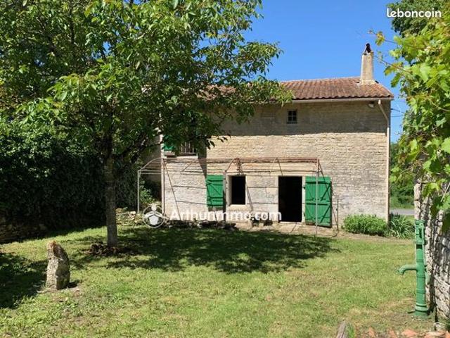 Maison vente à Niort, Chizé