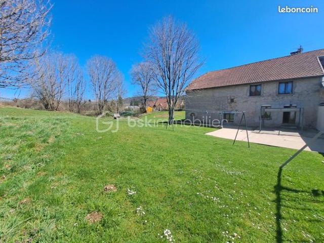 Maison vente à Saint-Claude, Saint-laurent-en-grandvaux