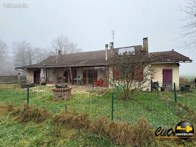 Maison vente à Louhans-Châteaurenaud, Ménetreuil