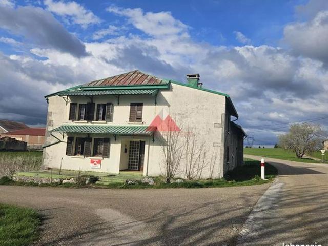 Maison vente à Saint-Claude, Grande-rivière