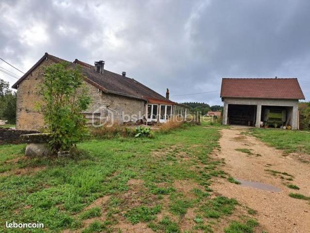 Maison vente à Voiteur, Jura