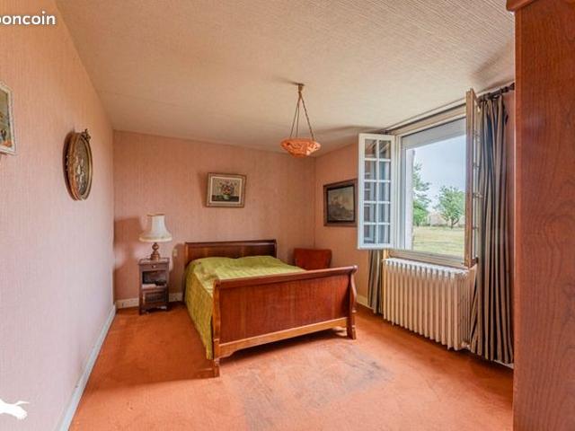 Maison vente à Vendôme, Montrouveau
