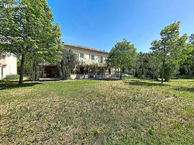 Maison vente à Avignon, Vedène
