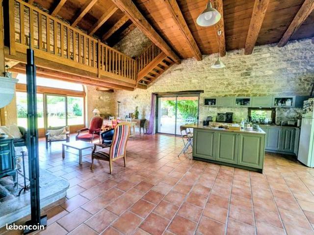 Maison vente à Lons-le-Saunier, Cize