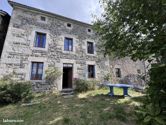 Maison vente à Julianges Maison vente à Julianges
