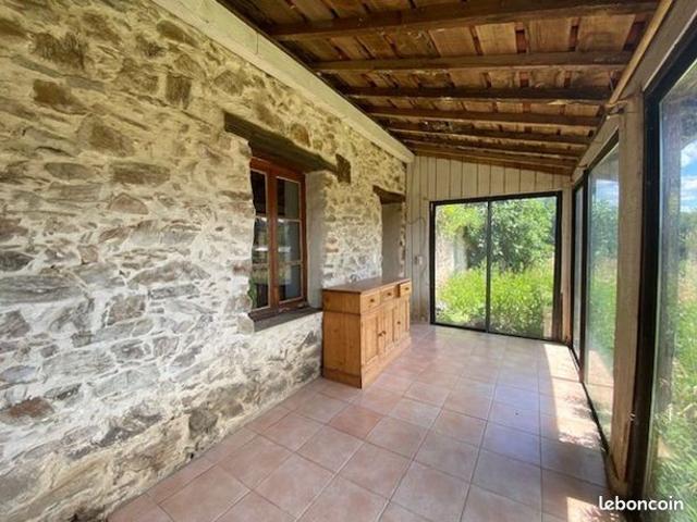 Maison vente à Rochechouart, Saint-bazile