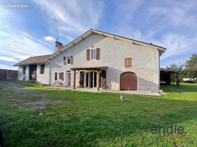 Maison vente à Amou