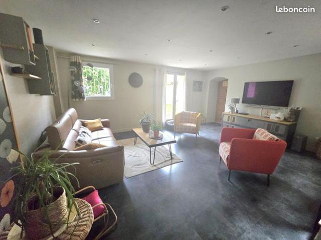 Maison vente à Bourg-en-Bresse, Grièges