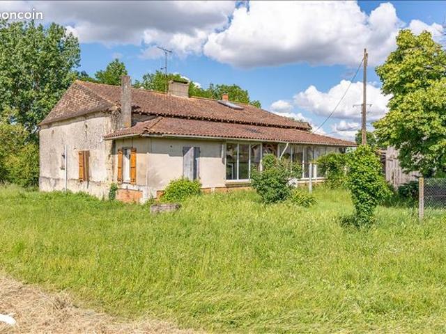 Maison vente à Lavergne