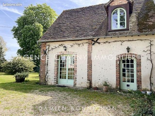 Maison vente à Montargis, Centre-Val de Loire