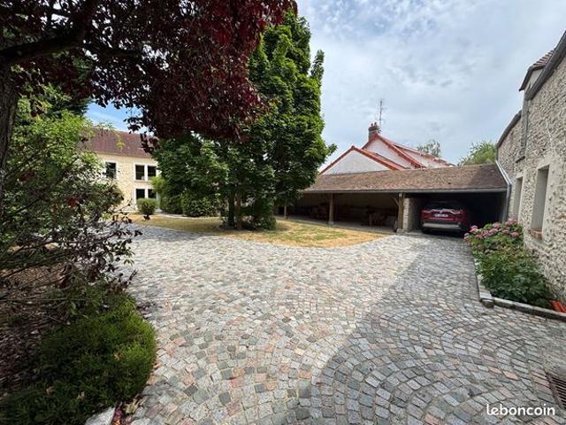 Maison vente à Rambouillet, Villiers-le-mahieu
