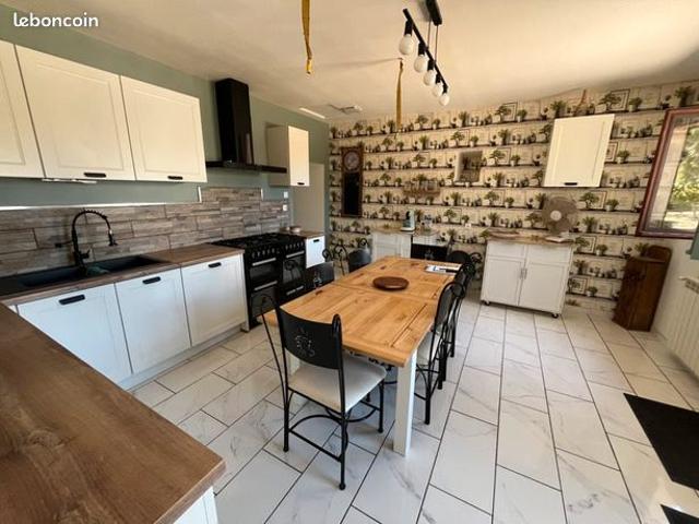 Maison vente à Saint-Romans-lès-Melle, Deux-Sèvres