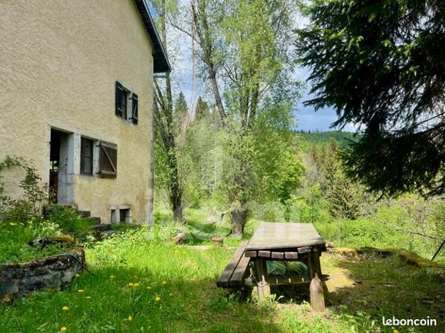 Maison vente à Saint-Claude, Bourgogne-Franche-Comté
