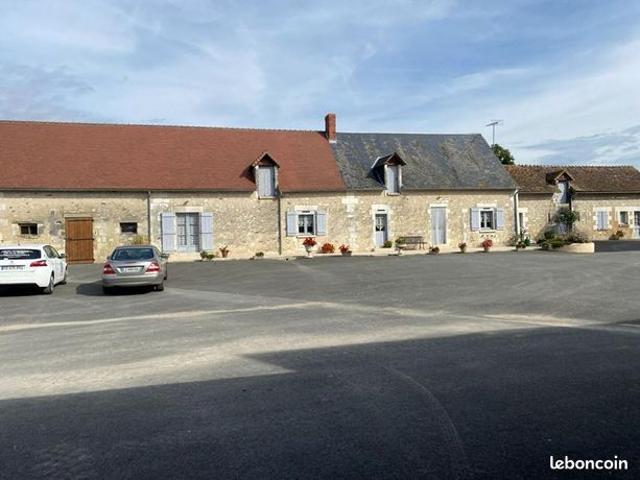 Maison vente à Loches, Charnizay