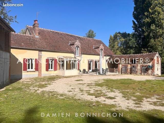 Maison vente à Auxerre, Bourgogne-Franche-Comté