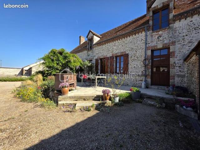 Maison vente à Orléans, Bonnée
