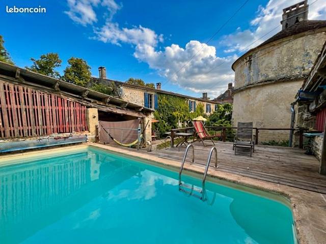 Maison vente à Saint-Jean-d'Angély, Mazeray