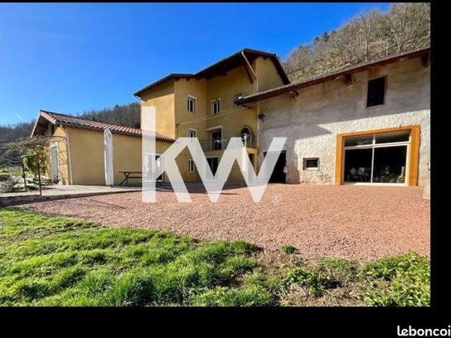 Maison vente à Roanne, Grézolles