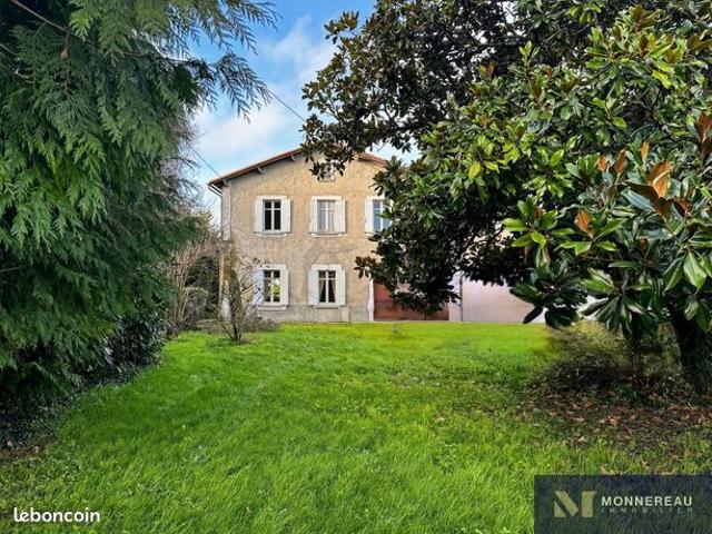 Maison vente à Cognac, Saint-bonnet