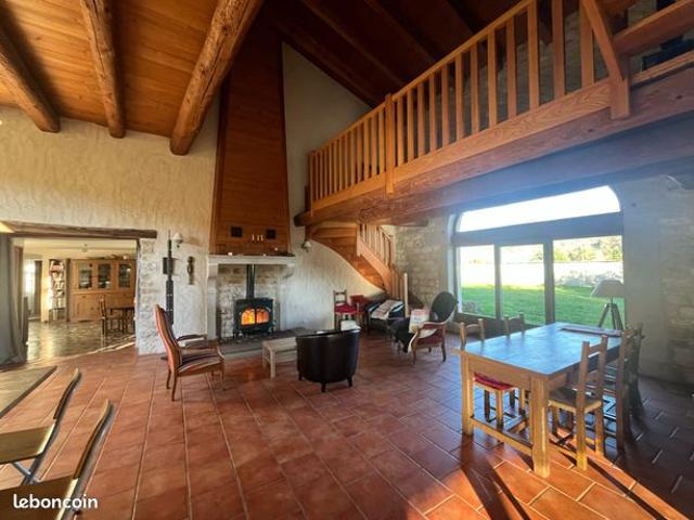 Maison vente à Lons-le-Saunier, Cize
