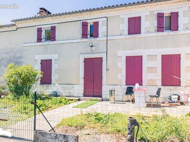Maison vente à Rochefort, Moragne