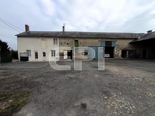 Maison vente à Châtellerault, Monts-sur-guesnes