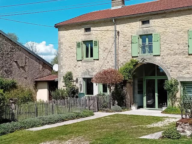 Maison vente à Lure, Demangevelle
