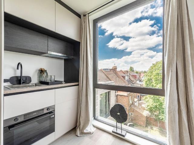 Studio for rent in Wealdstone, Greater London