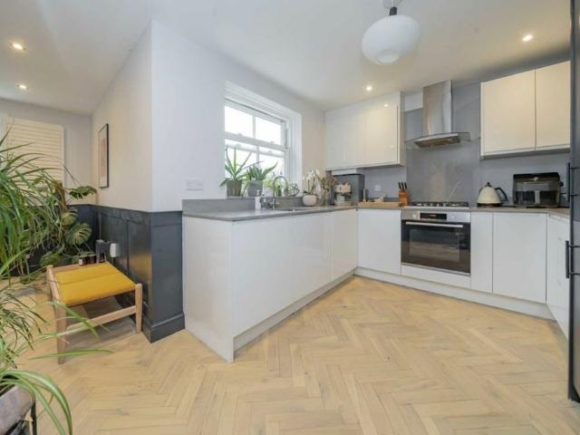 Apartment for rent in Crouch End, Greater London