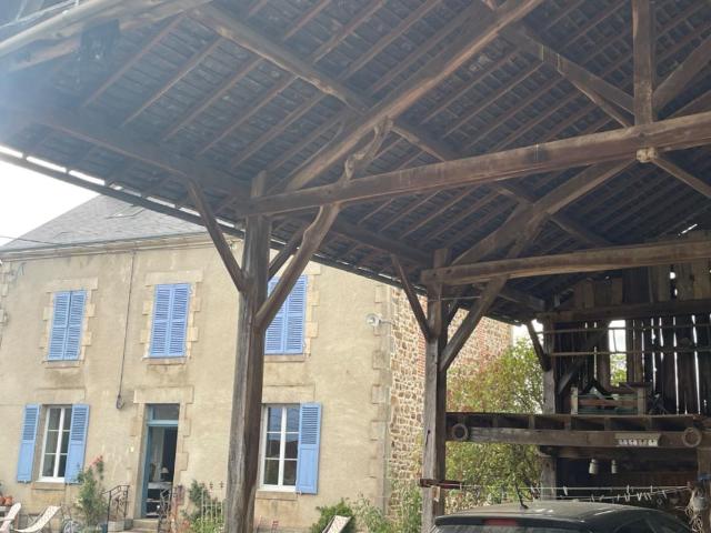 Ferme vente à Les Granges, La Celle-Dunoise