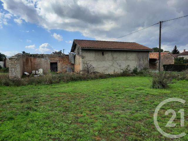Ferme vente à Confolens, La Magdeleine