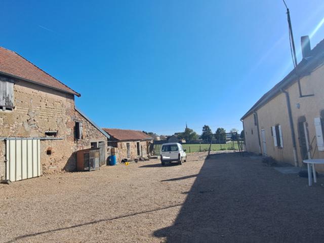 Ferme vente à Charolles, Les Guerreaux