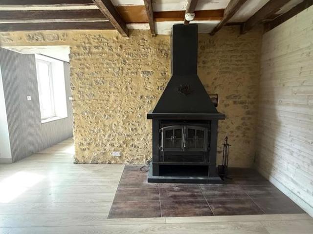 Maison vente à Pithiviers, Laas