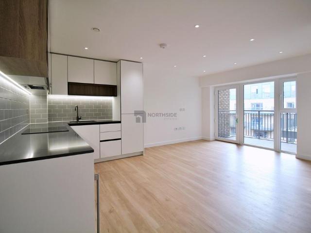 Apartment for rent in Colindale, Greater London