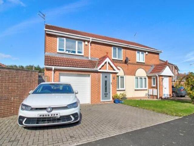 House for sale in Cramlington, Northumberland