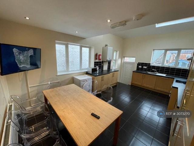 Apartment for rent in Cradlewell, Newcastle upon Tyne