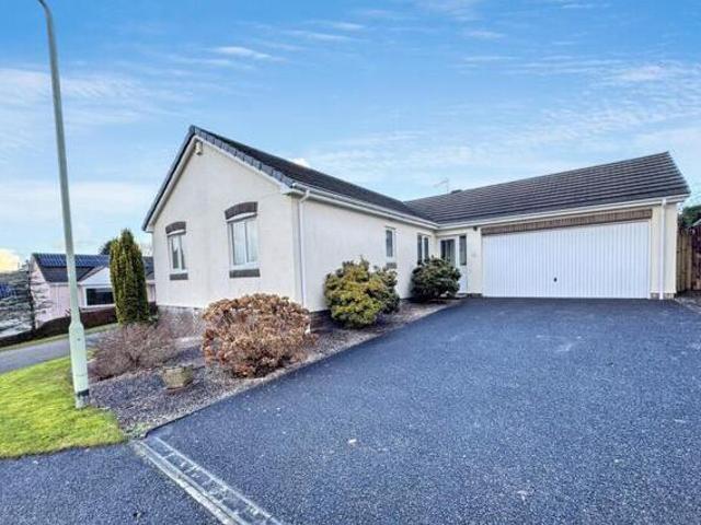House for sale in Weir Quay, Devon
