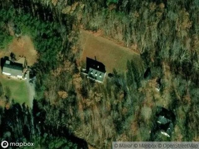 House for sale in Berkeley Springs, West Virginia