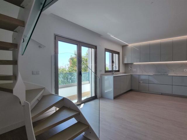 Apartamento venda em Almada, Setúbal
