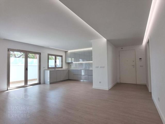 Apartamento venda em Costa da Caparica, Almada
