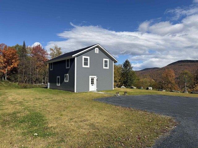 House for sale in Alpine Village, Warren