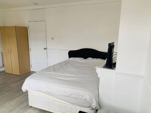 Room for rent in Bromley-by-Bow, Bow