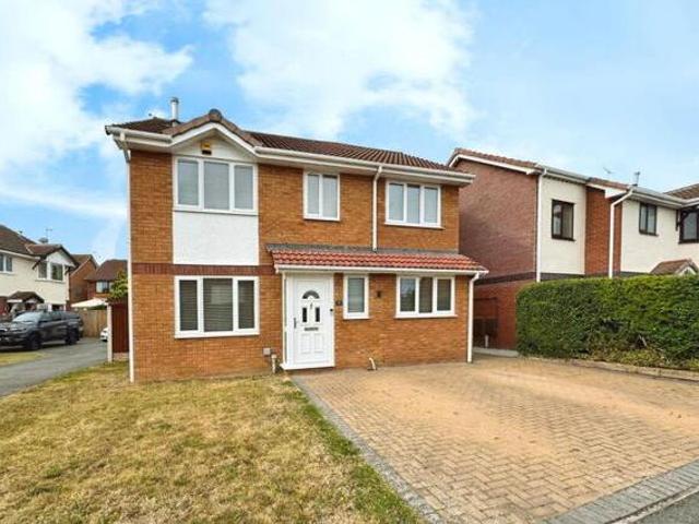 House for sale in Rhyl, Wales